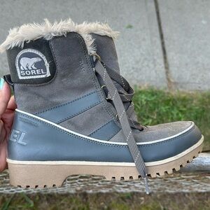 Sorel Tivoli Winter Boots